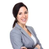brunette-businesswoman-portrait-2021-08-30-07-43-09-utc.jpg